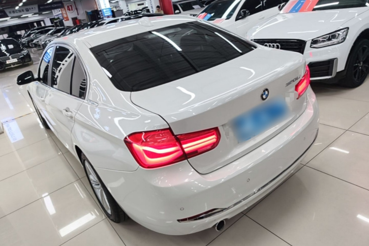 BMW 3 Series 2016 immagine di auto #5