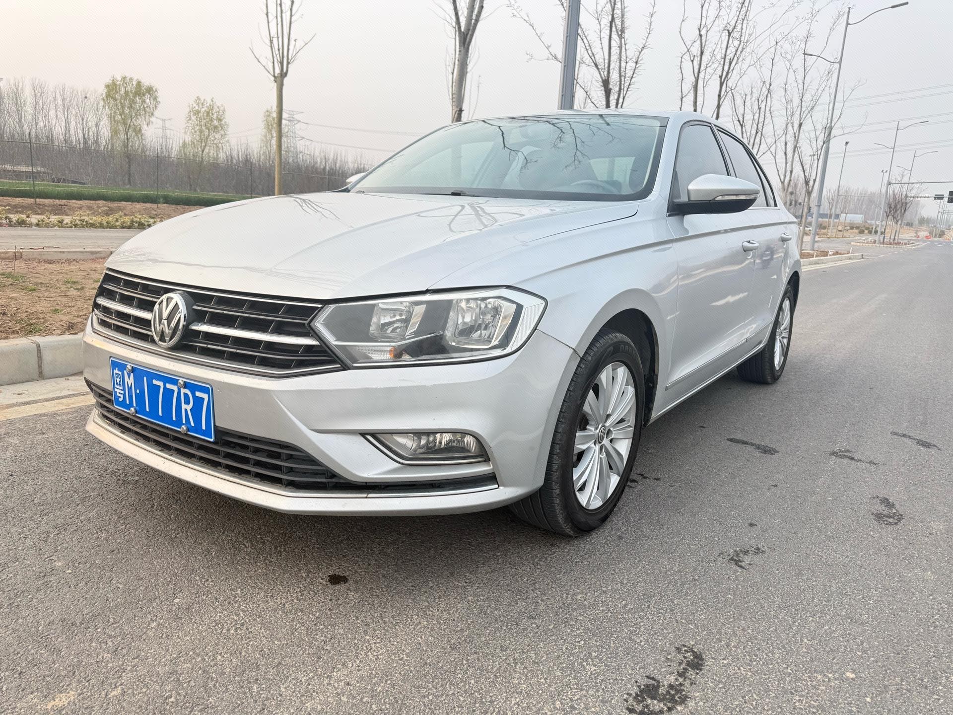 Volkswagen Bora 2017 car image 