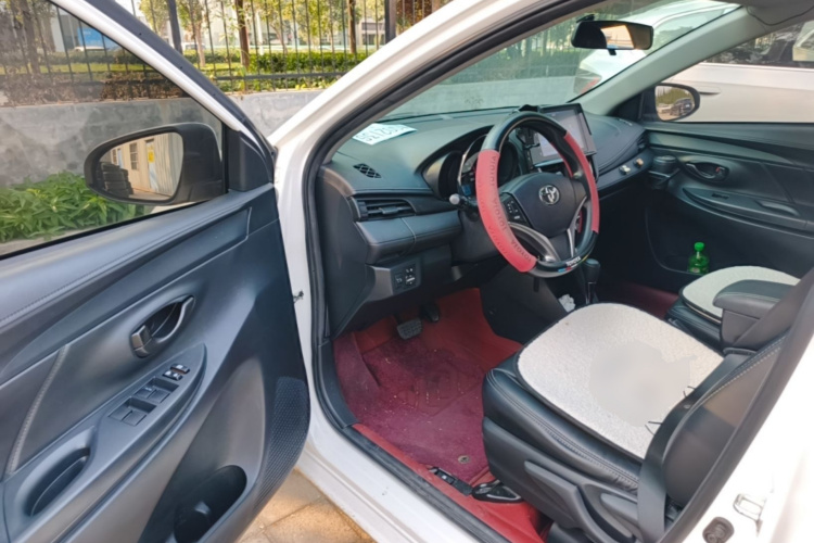Toyota Vios 2021 صورة سيارة #16