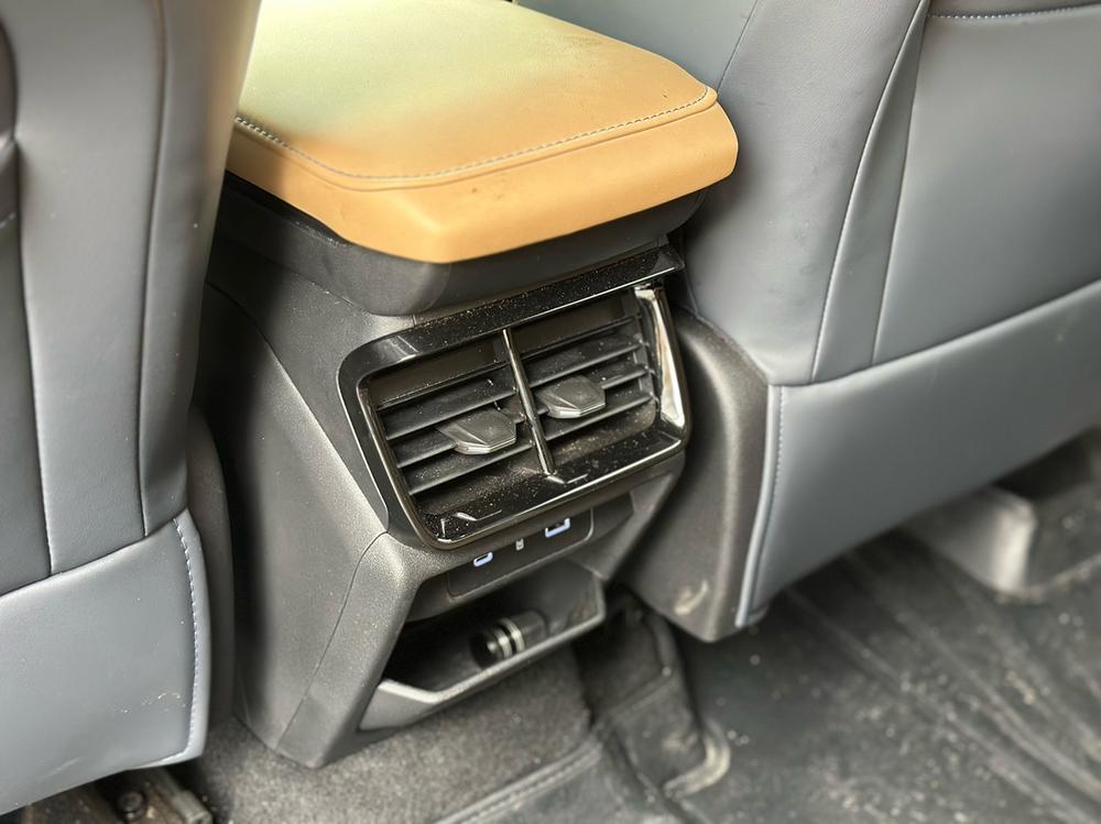 GEELY Boyue L 2023 #9 GEELY Boyue L 2023 car image #9