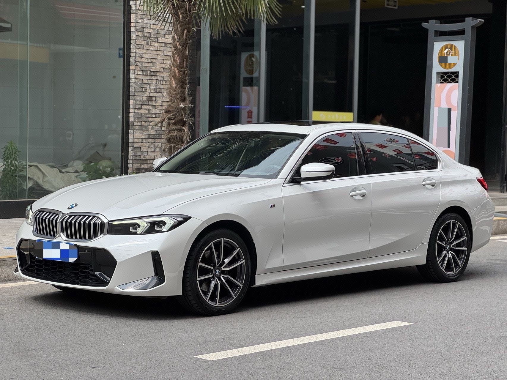 BMW 3 Series 2023 BMW 3 Series 2023 car image