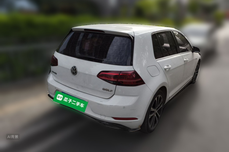 Volkswagen Golf 2018 car image #7
