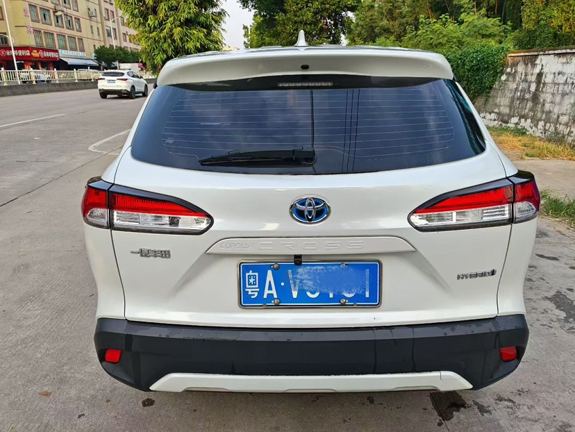 Toyota Corolla Cross 2024 car image #8