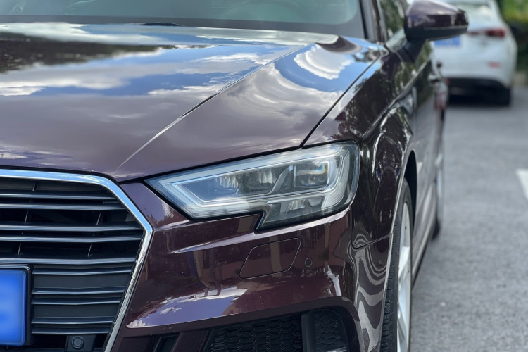 Audi A3 2019 car image #28