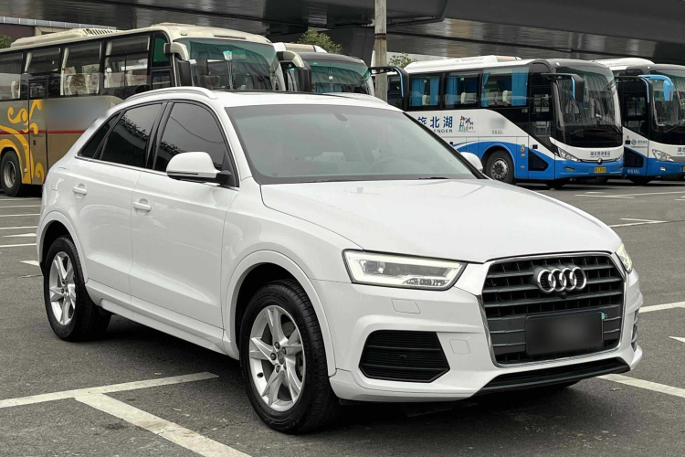 Audi Q3 2018 image de voiture #6