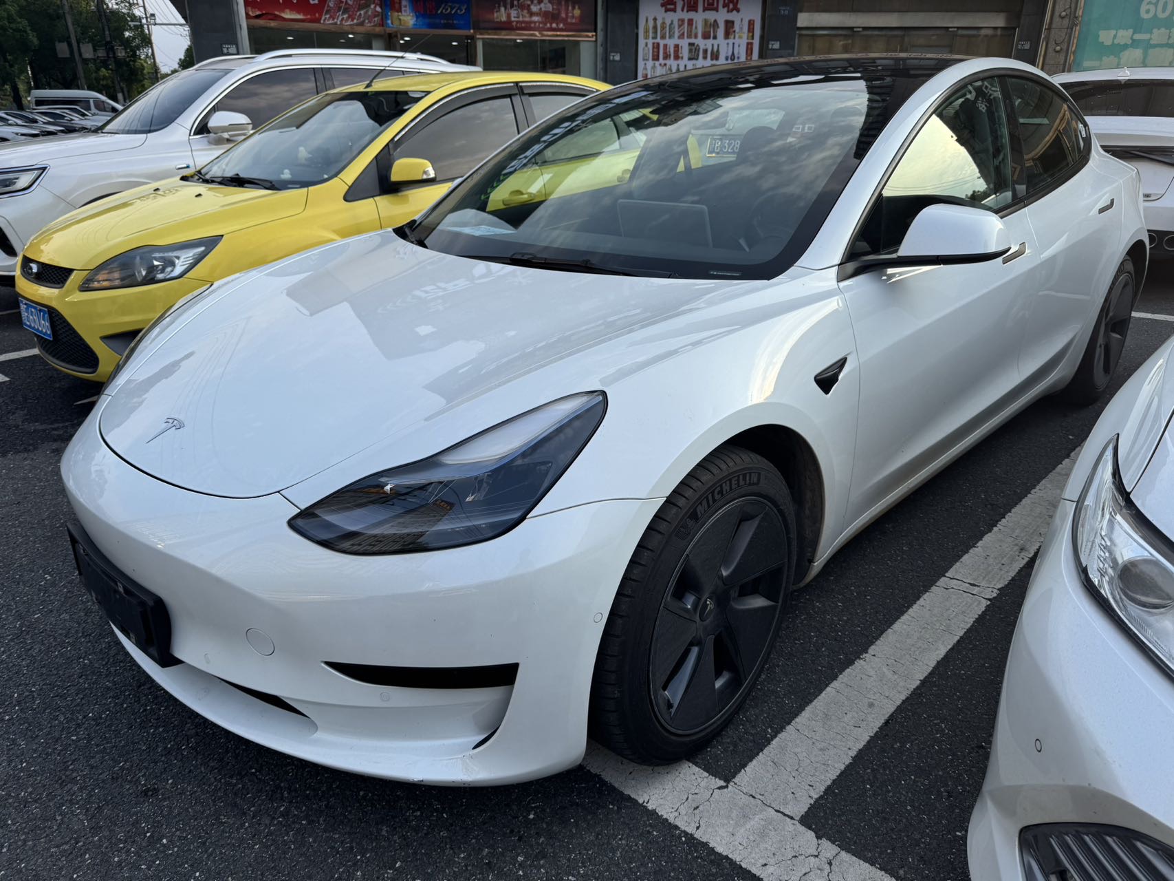 Tesla Model 3 2023 Tesla Model 3 2023 car image