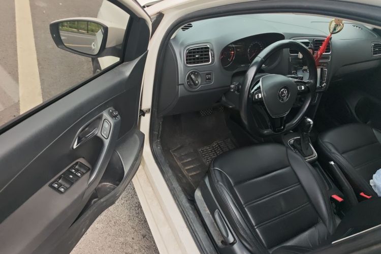Volkswagen Polo 2016 #9 Volkswagen Polo 2016 car image #9