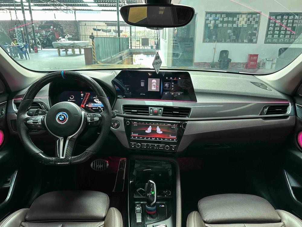 BMW X1 2018 car image #14