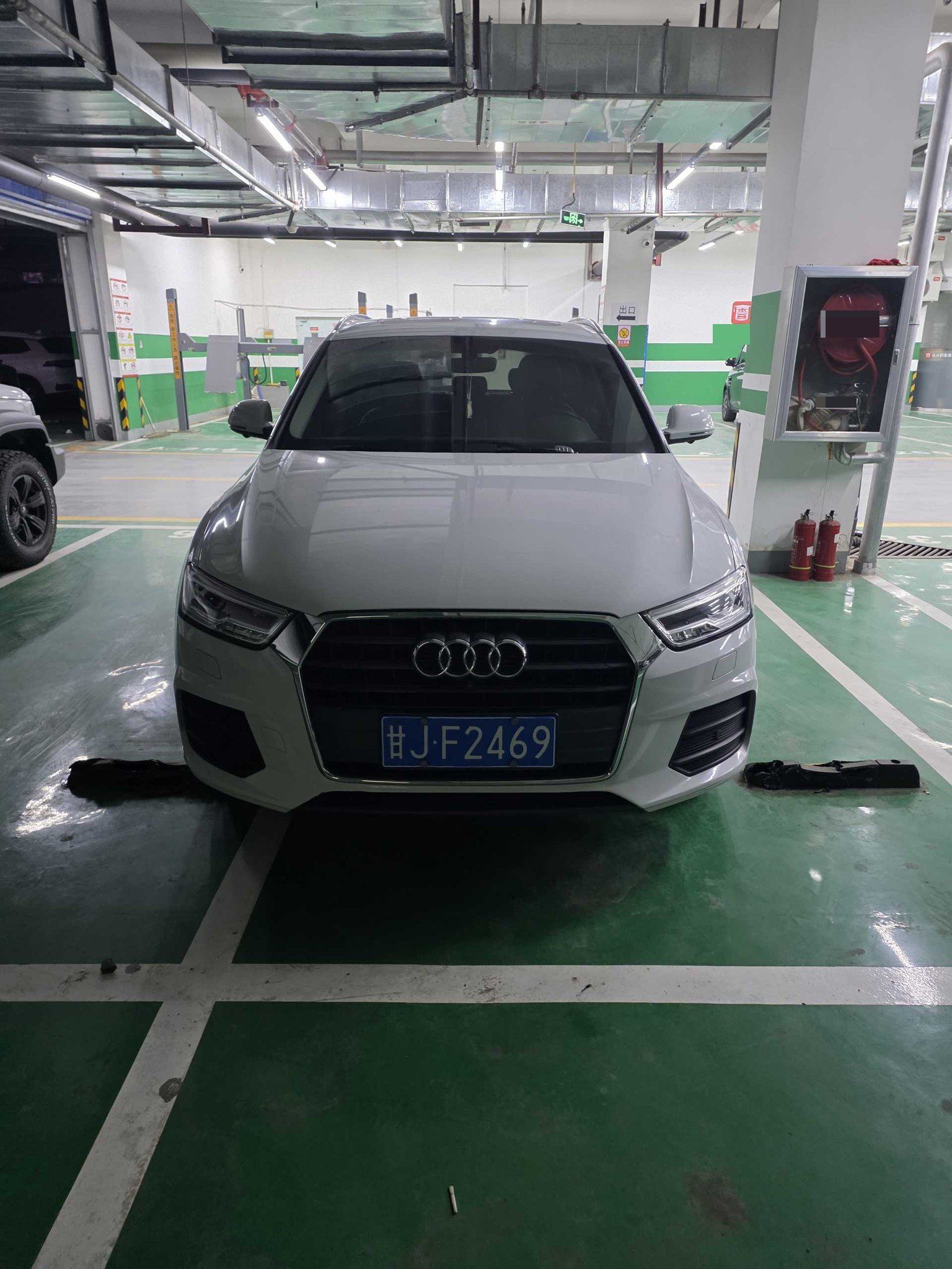 Audi Q3 2018 #2 Audi Q3 2018 car image #2