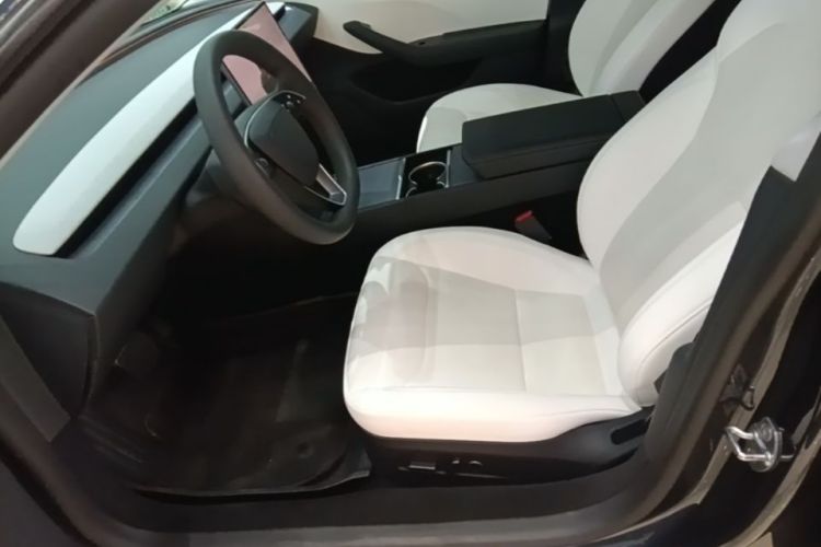 Tesla Model 3 2025 #15 Tesla Model 3 2025 car image #15