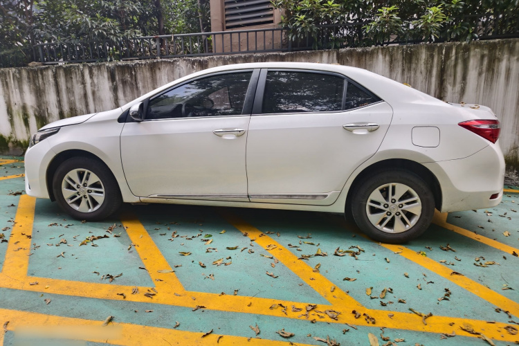Toyota Corolla 2016 car image #5