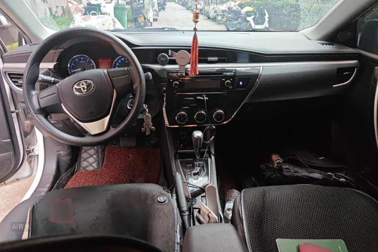 Toyota Corolla 2015 car image #11