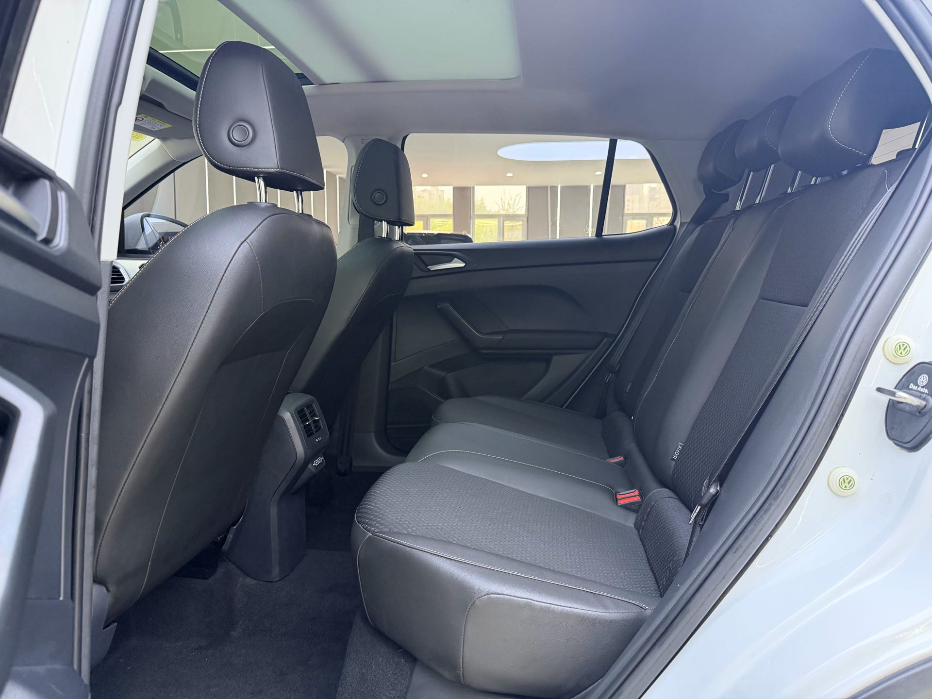 Volkswagen Tacqua 2023 imagem de carro #5