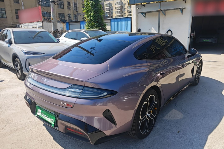 MI SU7 2024 car image #5