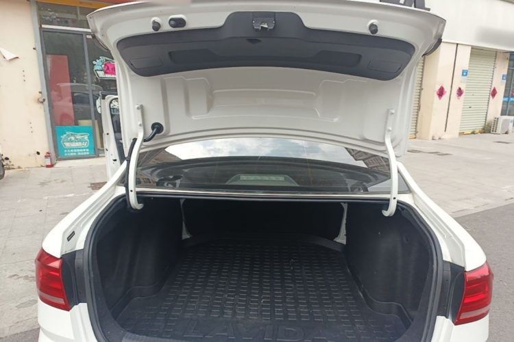 Volkswagen Lavida 2017 #19 Volkswagen Lavida 2017 car image #19