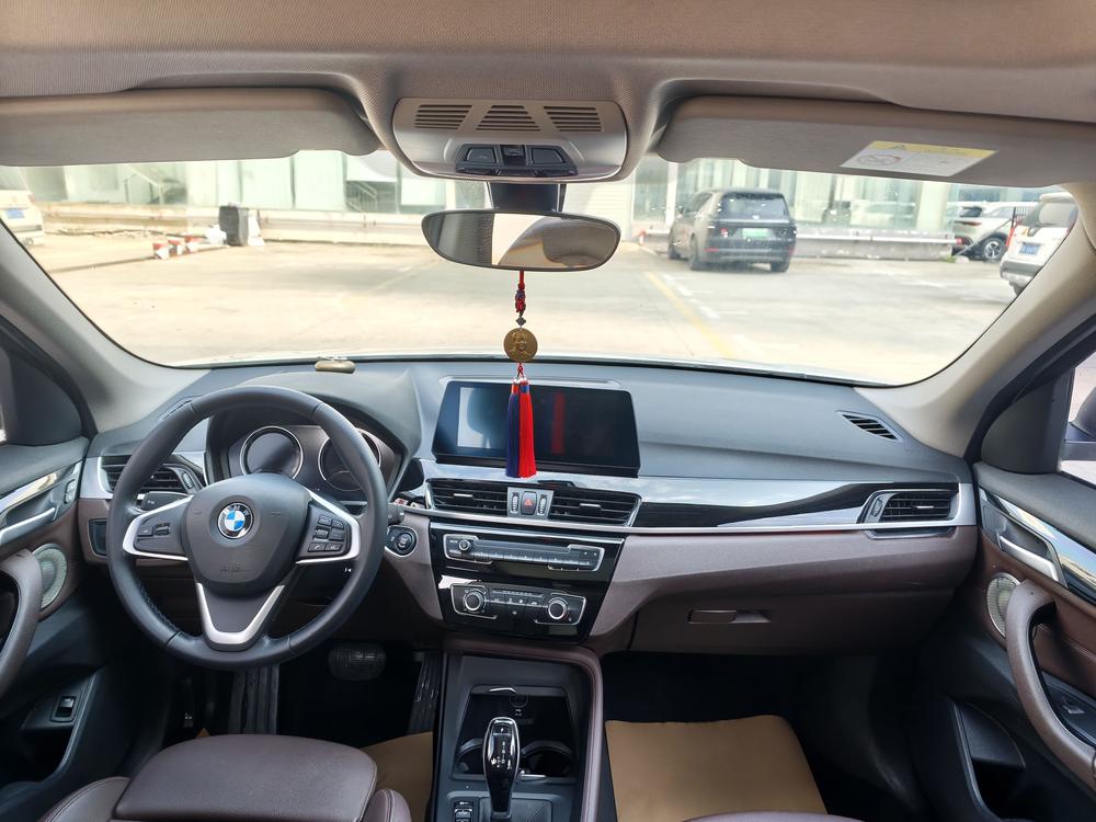 BMW X1 2021 car image #13