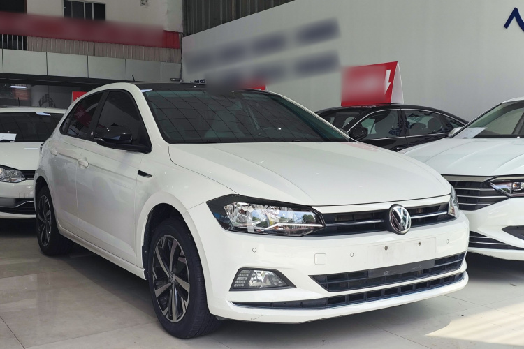 Volkswagen Polo 2019 car image #4