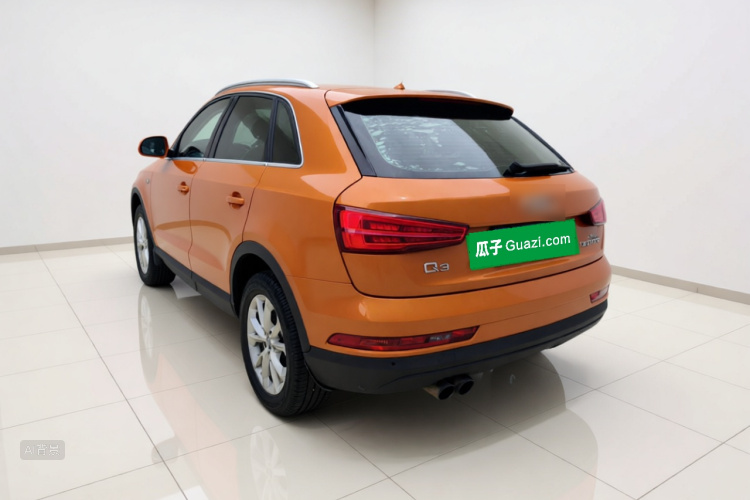 Audi Q3 2016 car image #5