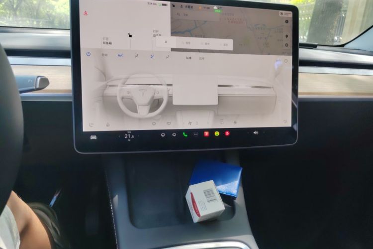 Tesla Model Y 2021 #13 Tesla Model Y 2021 car image #13