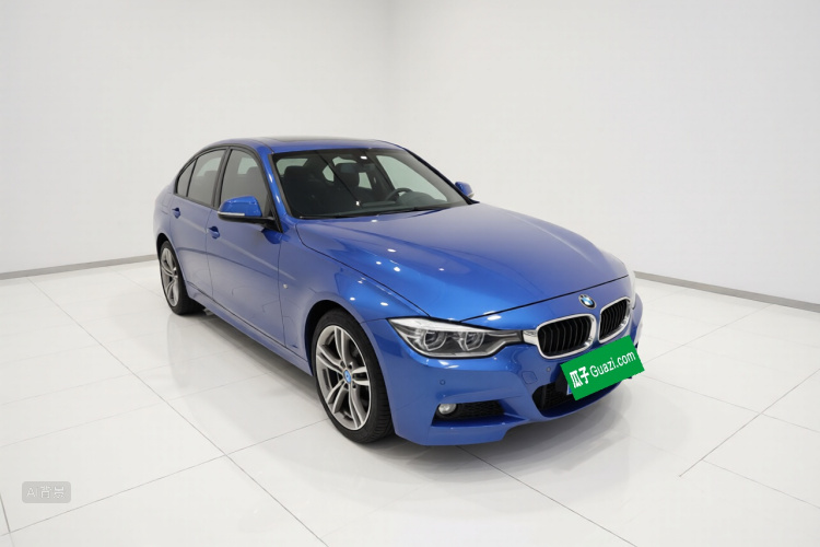 BMW 3 Series 2019 #4 BMW 3 Series 2019 car image #4