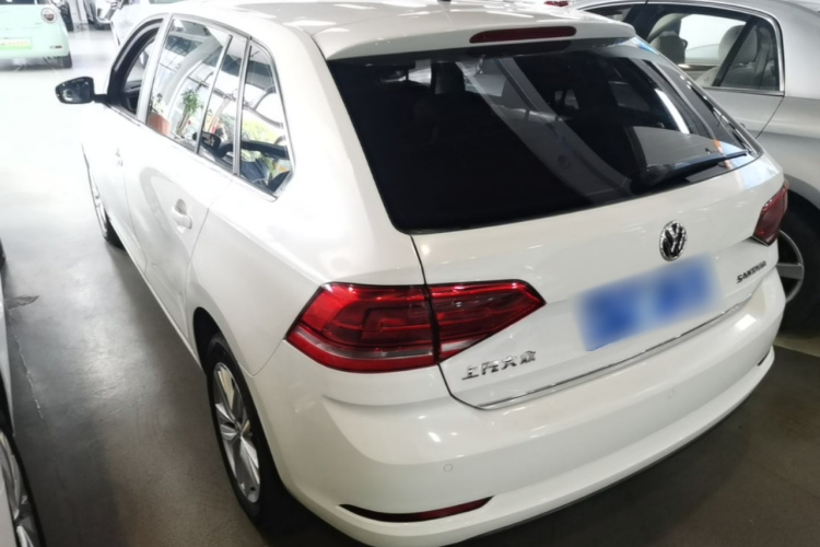 Volkswagen Santana 2016 car image #5