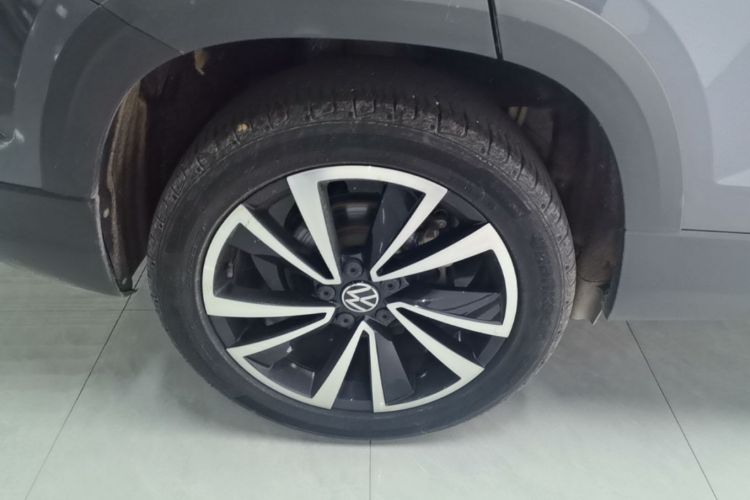 Volkswagen Tharu 2021 car image #10