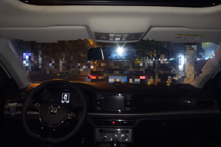 Volkswagen Lavida 2019 #7 Volkswagen Lavida 2019 car image #7