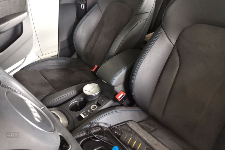Audi Q3 2018 #17 Audi Q3 2018 car image #17