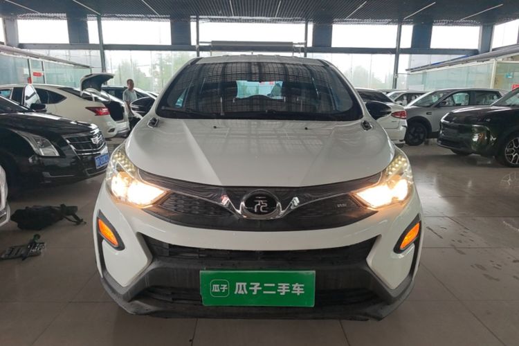 BYD Yuan 2017 #3 BYD Yuan 2017 car image #3