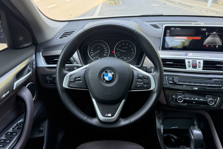 BMW X1 2018 #26 BMW X1 2018 car image #26