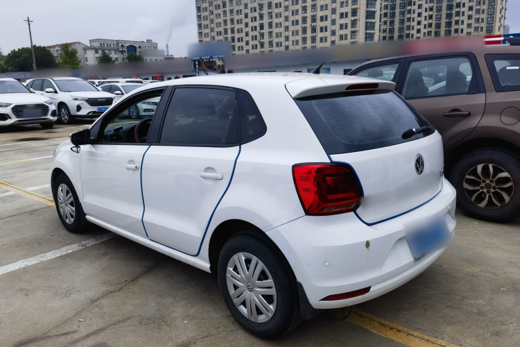 Volkswagen Polo 2019 car image #5