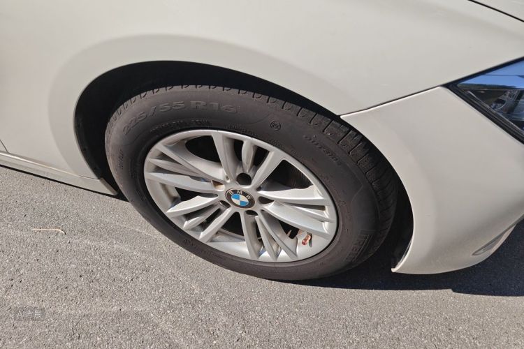 BMW 3 Series 2015 #9 BMW 3 Series 2015 car image #9