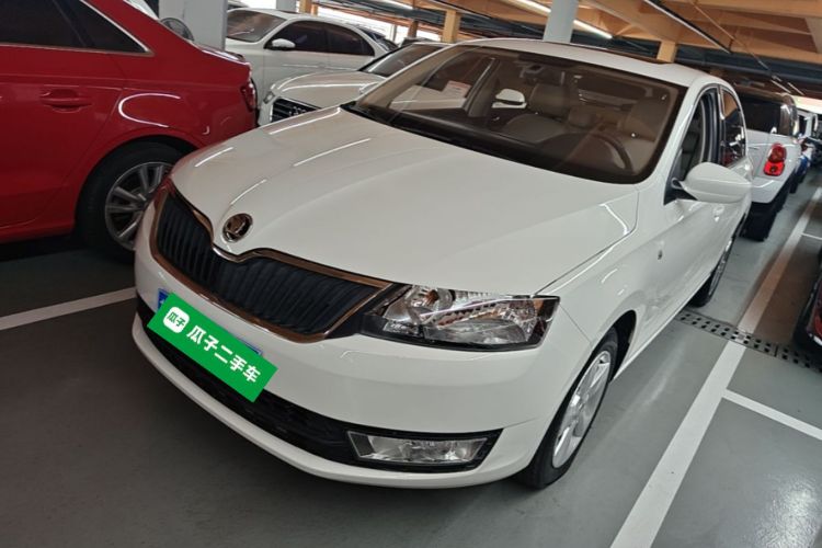 Skoda Rapid 2017 #2 Skoda Rapid 2017 car image #2