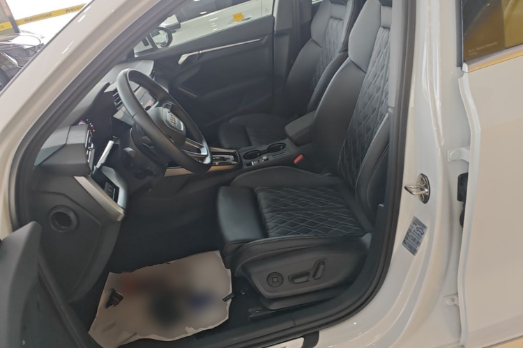 Audi A3 2025 imagen de coche #15