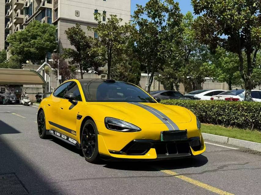 MI SU7 Ultra 2025 immagine di auto #3