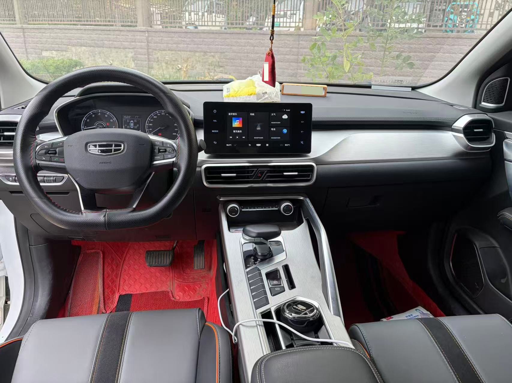 GEELY Coolray 2024 car image #5