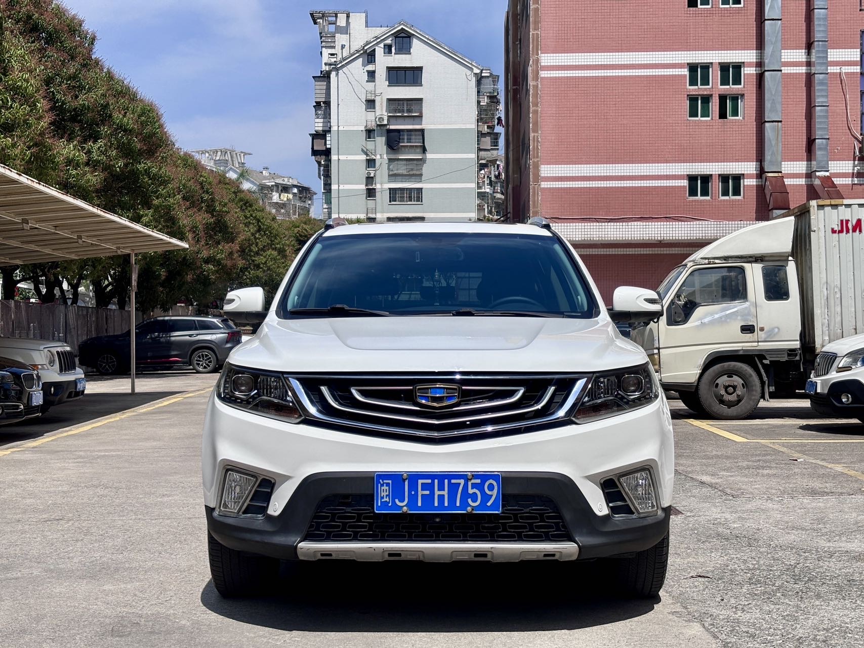 GEELY Vision X6 2017 изображение автомобиля #2