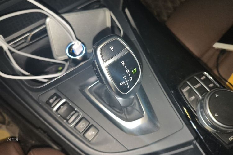 BMW 3 Series 2018 image de voiture #16