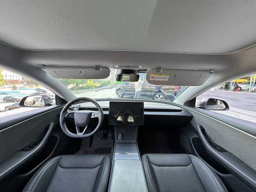 Tesla Model 3 2024 #11 Tesla Model 3 2024 car image #11