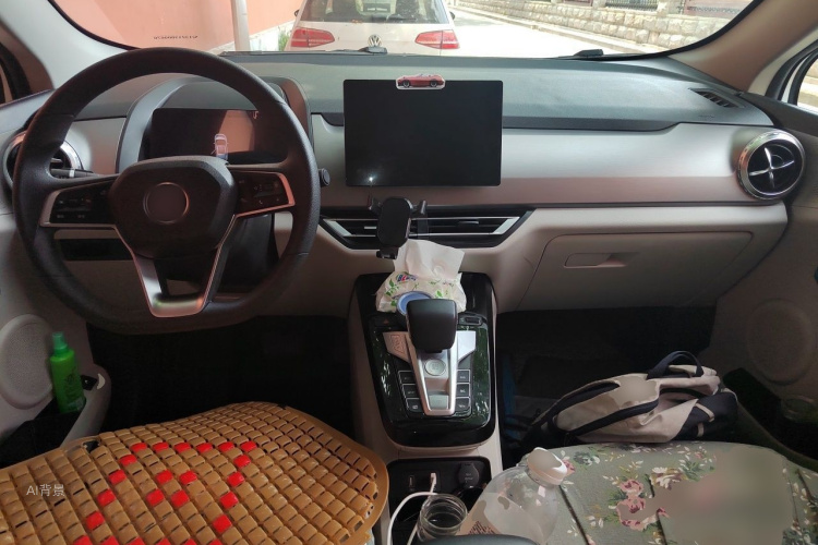 BYD Yuan Pro 2023 #11 BYD Yuan Pro 2023 car image #11