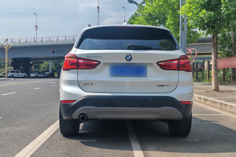 BMW X1 2018 immagine di auto #10