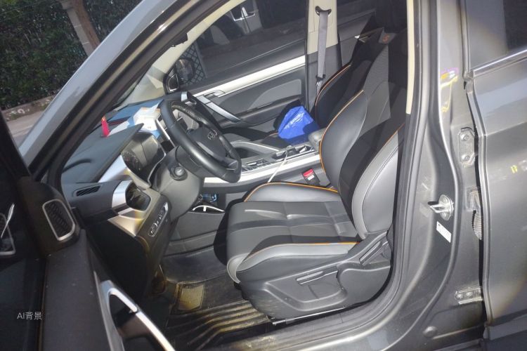 GEELY Coolray 2023 car image #17