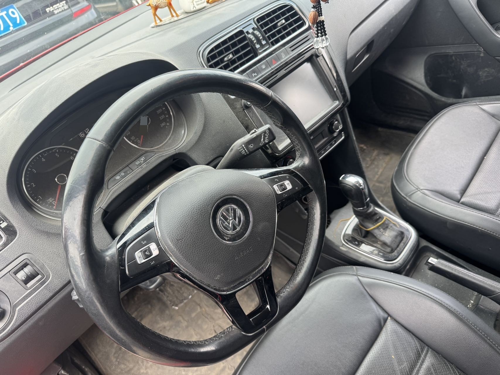 Volkswagen Polo 2017 car image #7