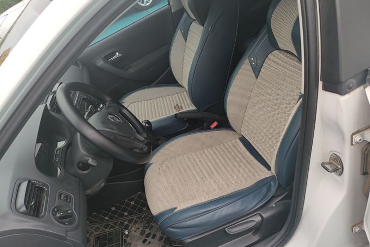 Volkswagen Polo 2017 #15 Volkswagen Polo 2017 car image #15