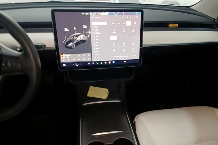 Tesla Model 3 2021 #17 Tesla Model 3 2021 car image #17
