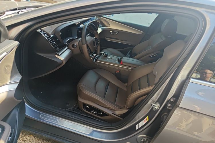BYD Han 2022 car image #15