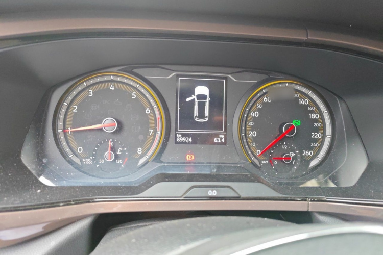 Volkswagen Tharu 2019 car image #16