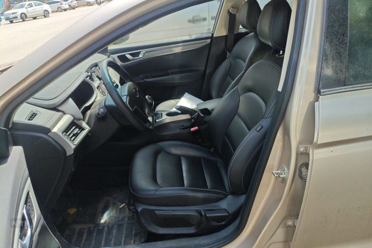 GEELY Emgrand GL 2017 car image #17