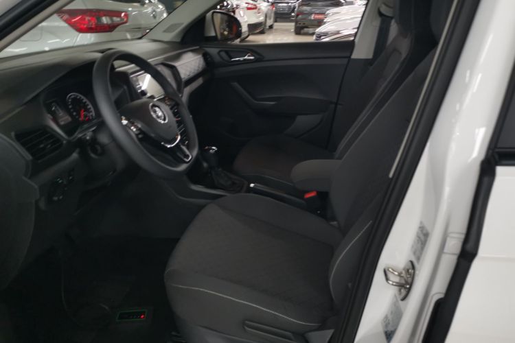 Volkswagen T-Cross 2021 изображение автомобиля #15