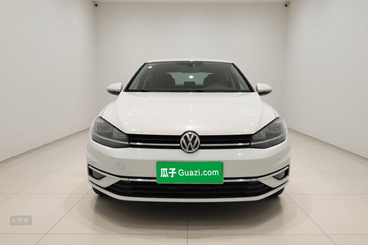 Volkswagen Golf 2019 car image #3